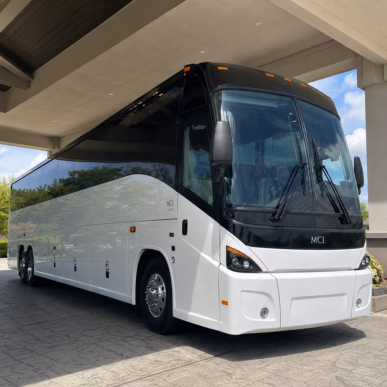 bus rental options for murfreesboro trips