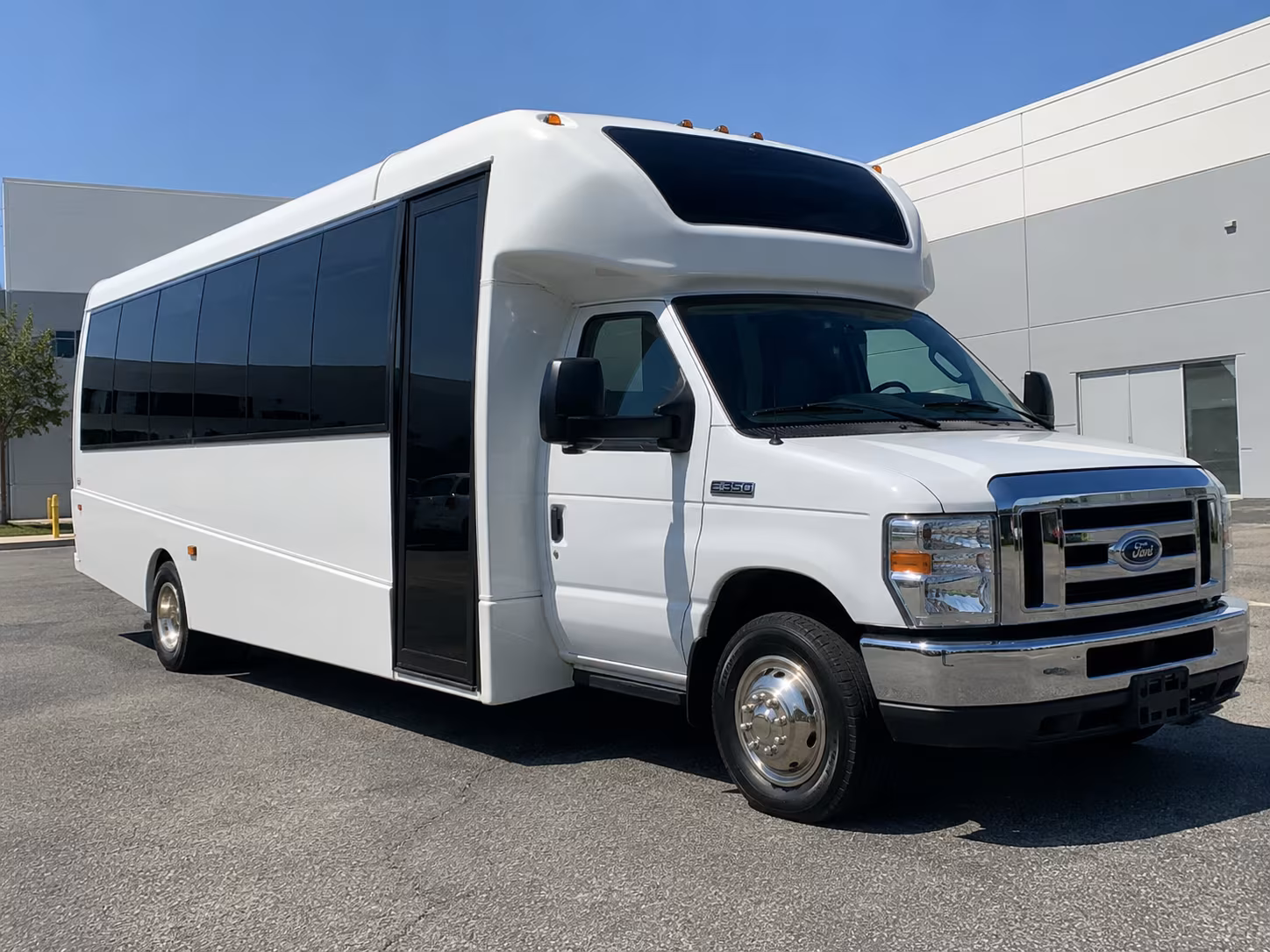 corporate event and conference buses in murfreesboro
