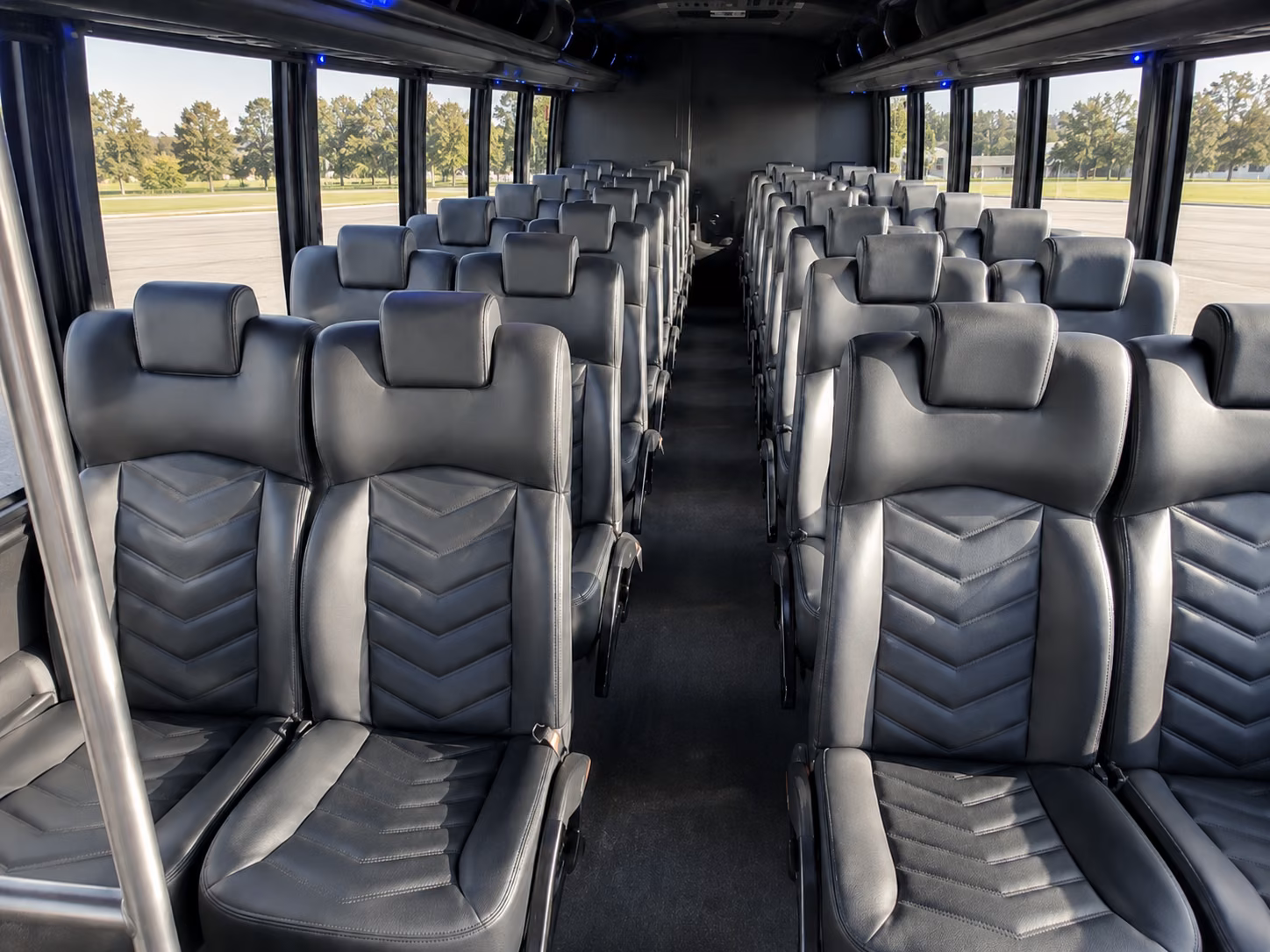 murfreesboro 15 passenger minibus interior