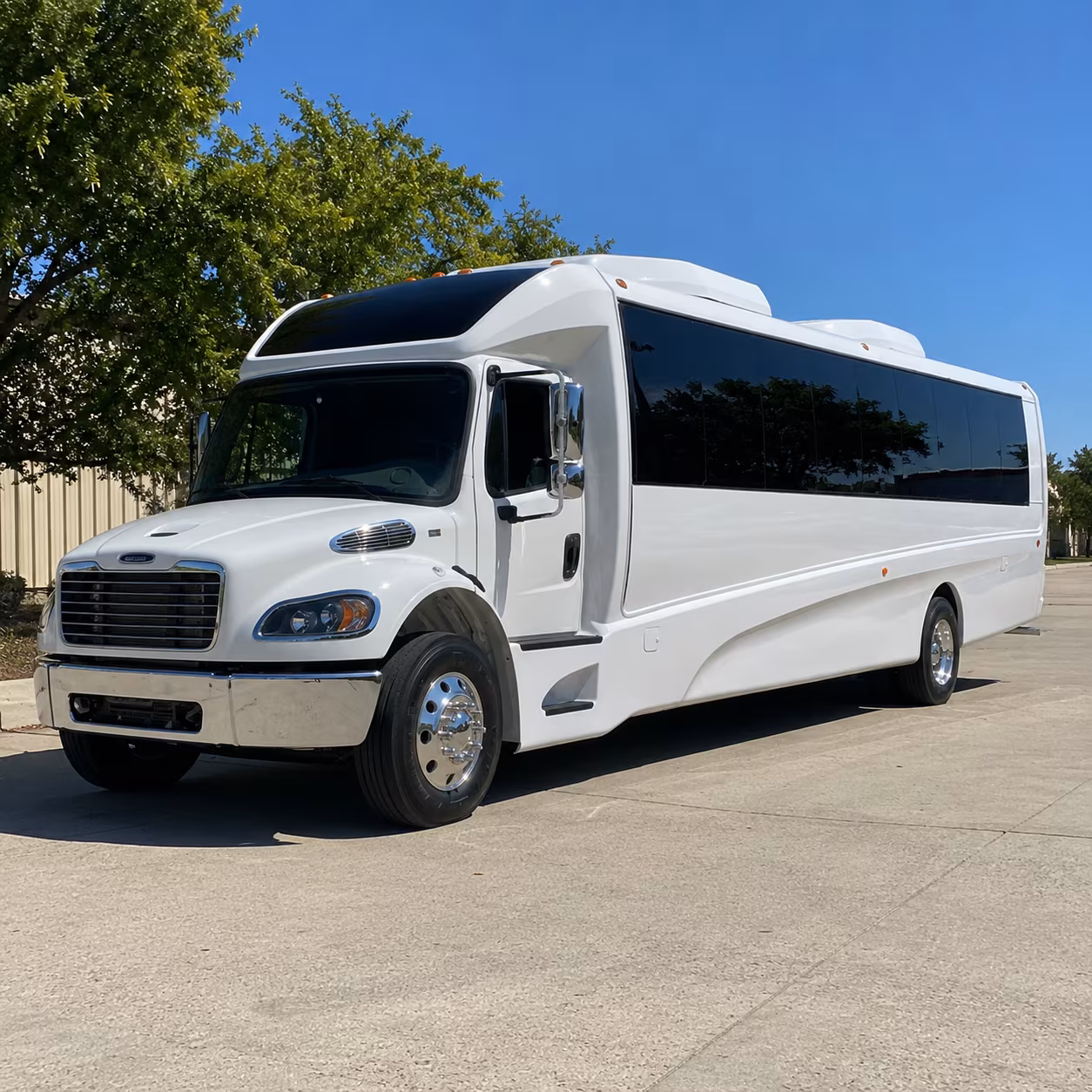 murfreesboro 18 passenger minibus