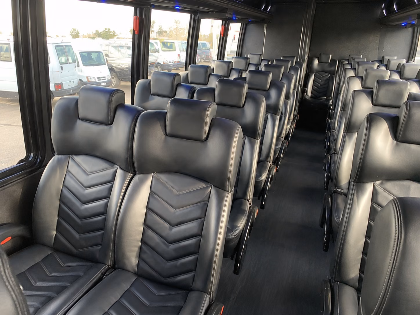 murfreesboro 20 passenger minibus interior