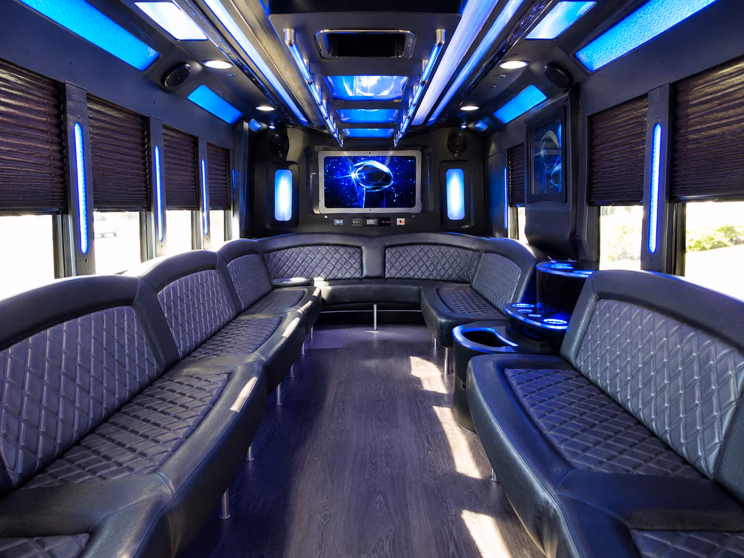 murfreesboro 28 passenger party bus inside
