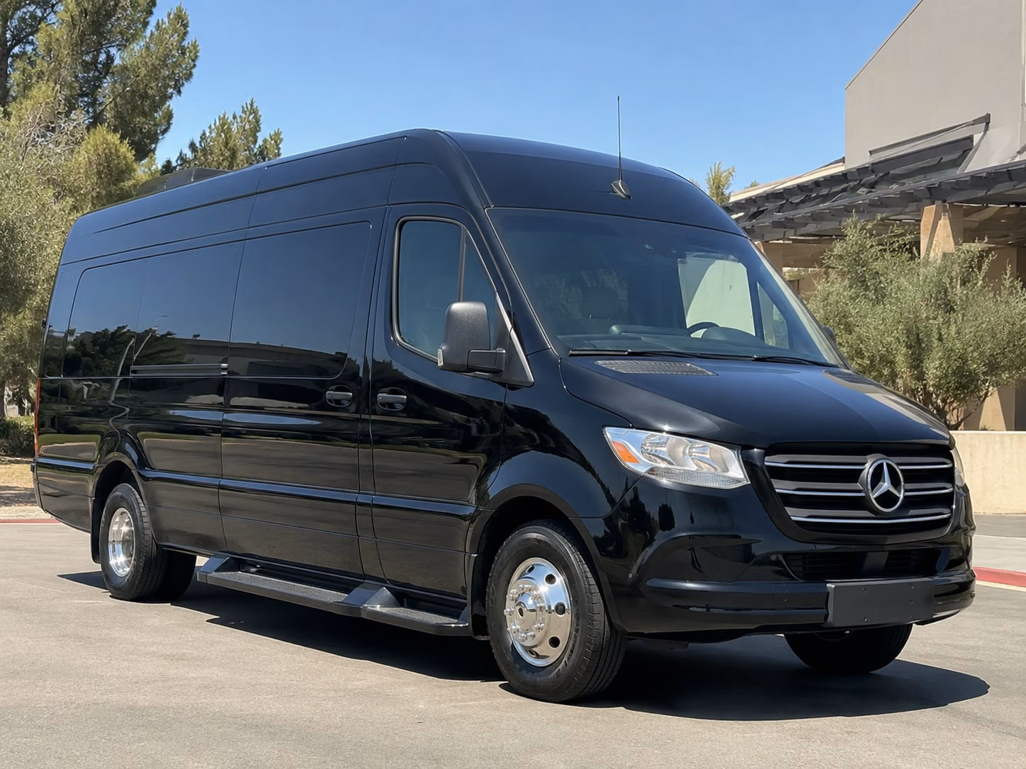 murfreesboro employee transportation onboard seating