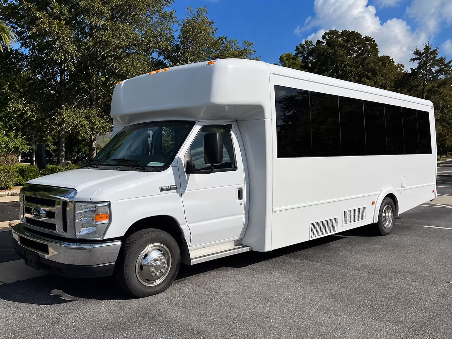 nashville sporting events murfreesboro party bus rental