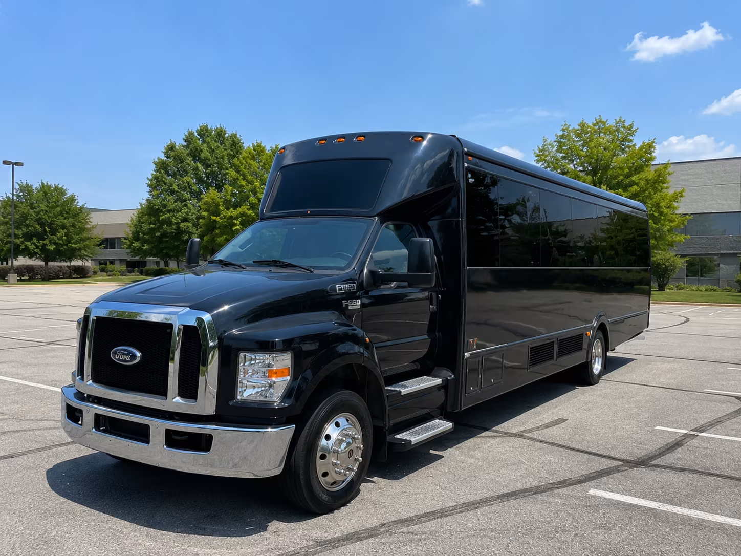 nashvilles broadway entertainment district murfreesboro party bus